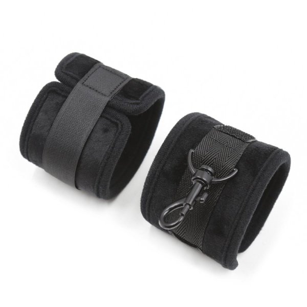 Bondage Velvet Handcuff Set