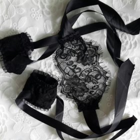 Ladies Black Lace Mask And Handcuffs Suit Sexy Accessories