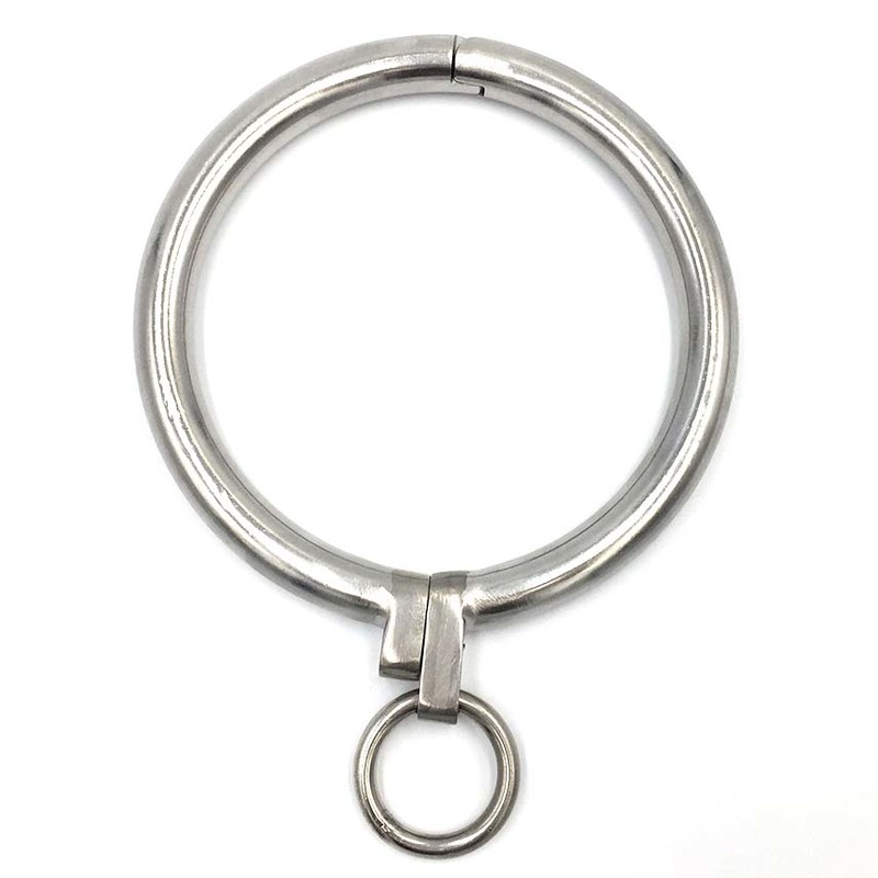 (image for) Grossly Steel Neck Collar