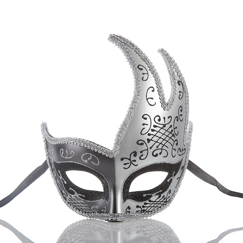 (image for) Plastic Carnival Creative Mask
