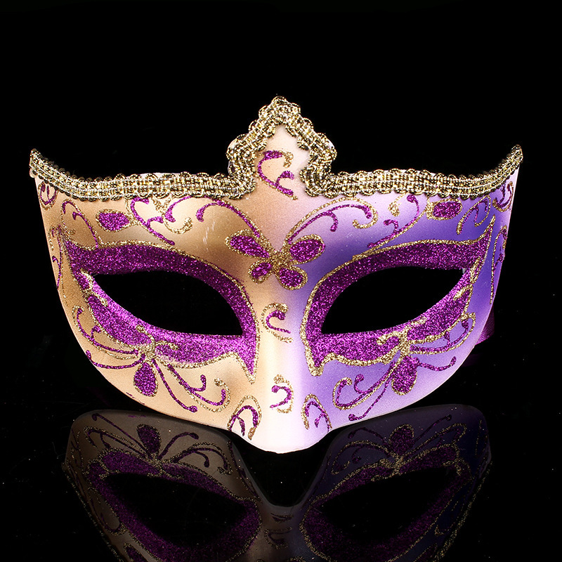 (image for) Crown Lace Mask