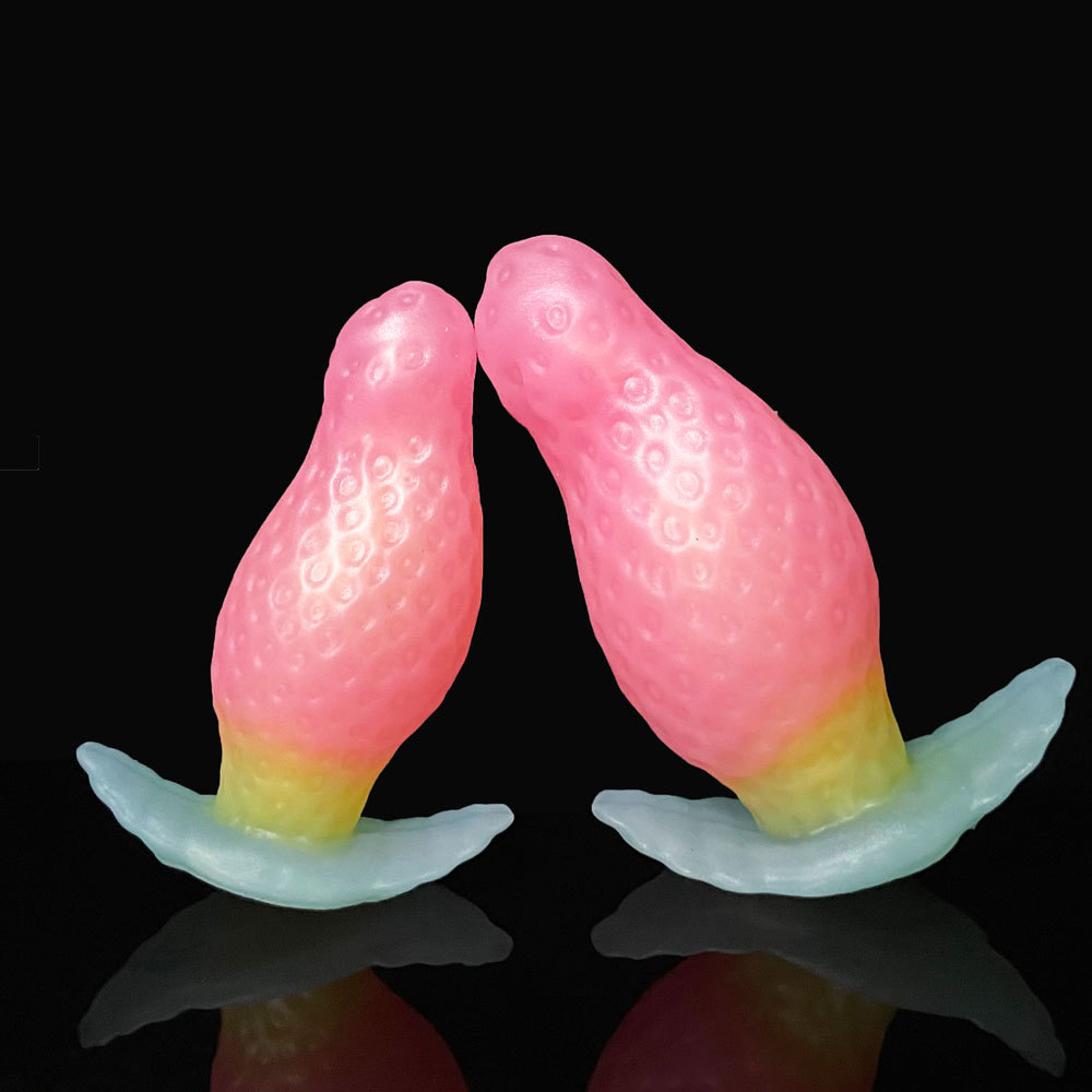 (image for) Strawberry Cute Silicone Butt Plug