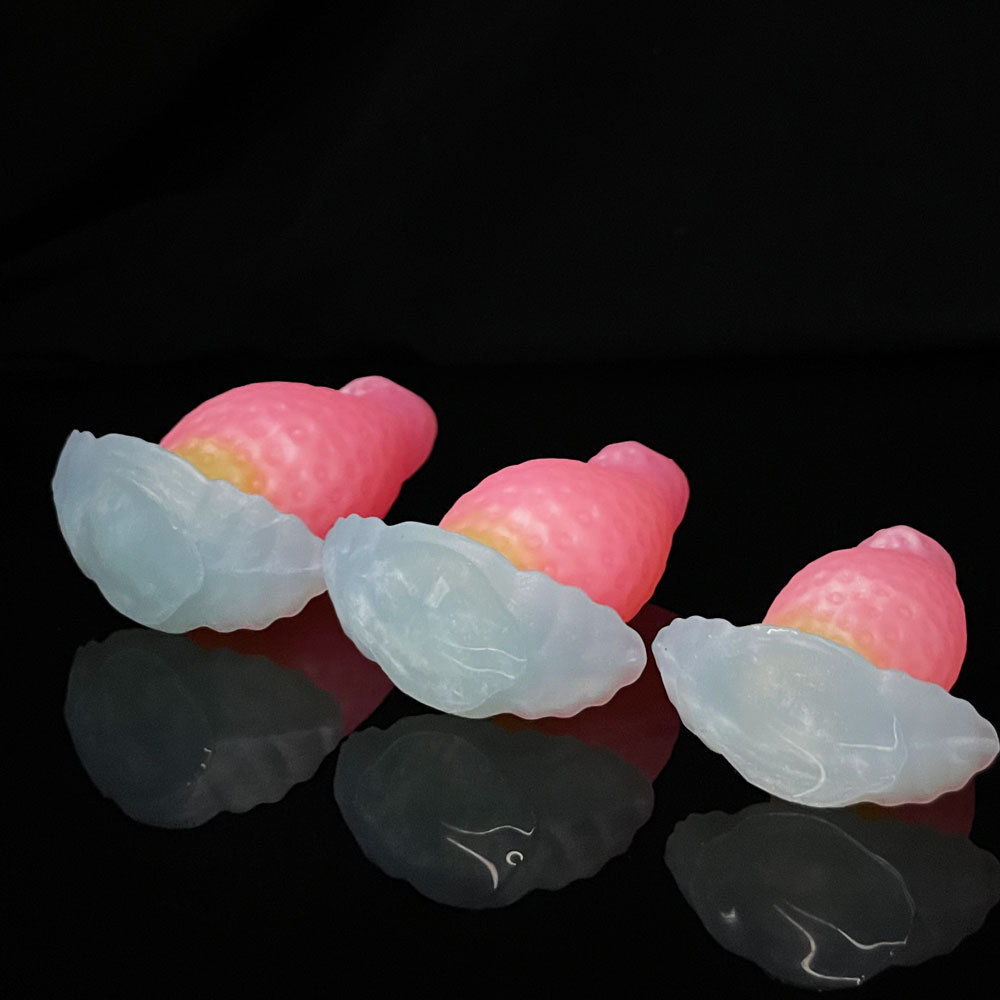 (image for) Strawberry Cute Silicone Butt Plug