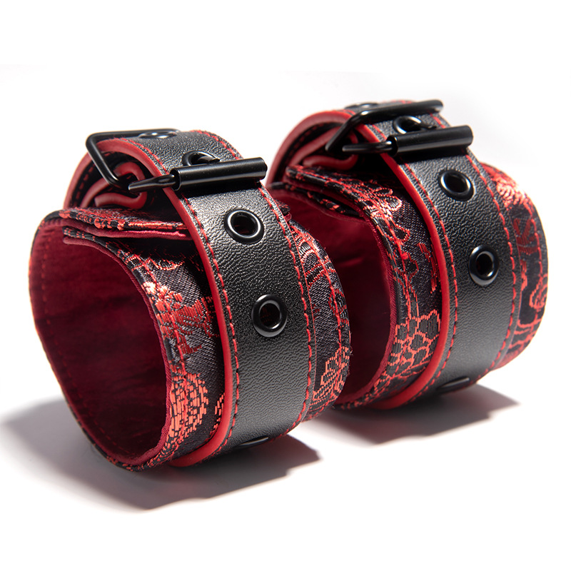 (image for) Lust Scandal Universal Cuff