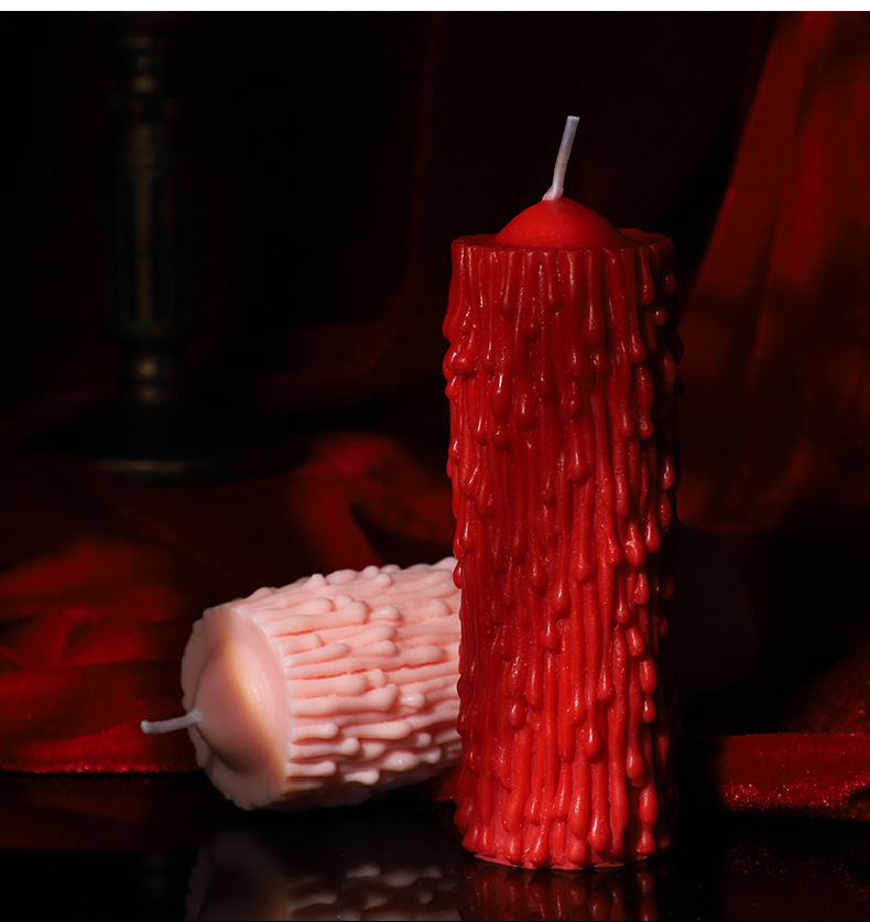 (image for) Thorn Drip Candle