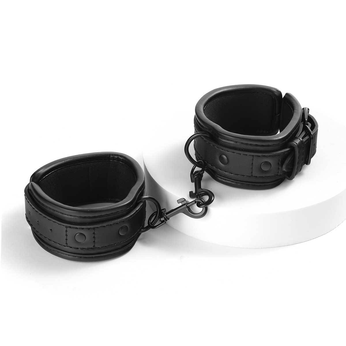 (image for) Neck to Wrist With Leash Restraints Kit