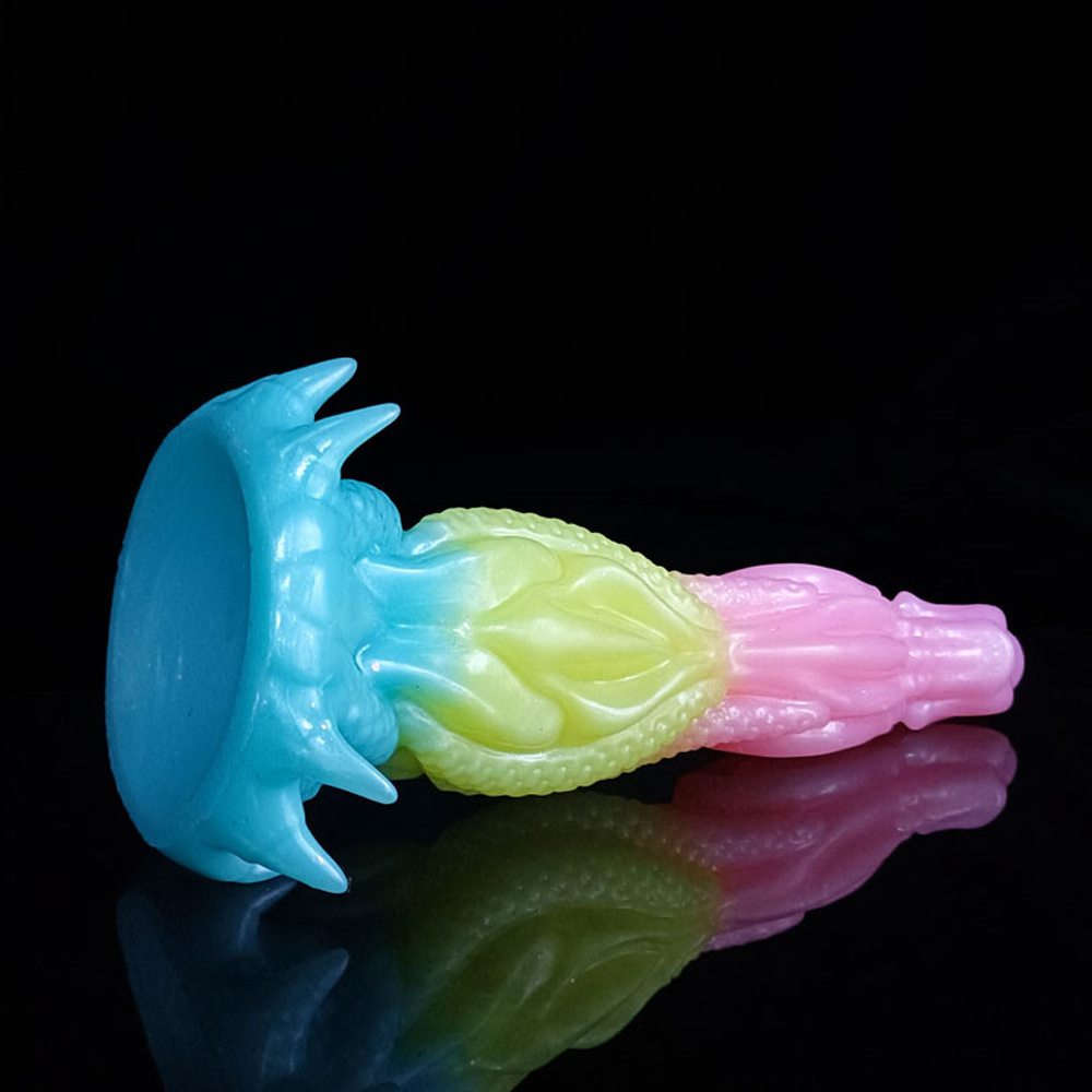 (image for) Spikes Giant Fantasy Dragon Dildo
