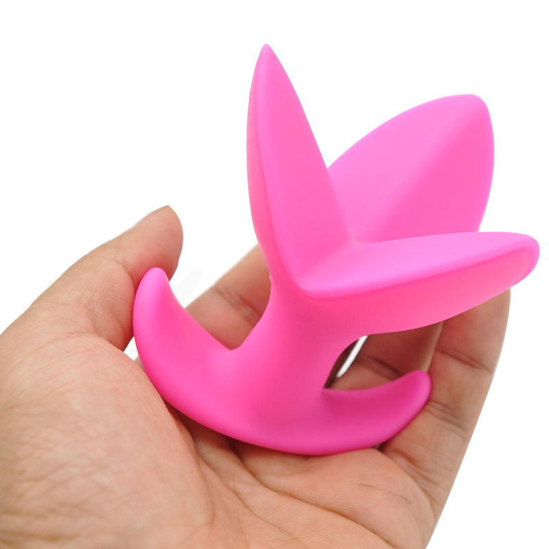 (image for) Clover Anchor Flared Butt Plug