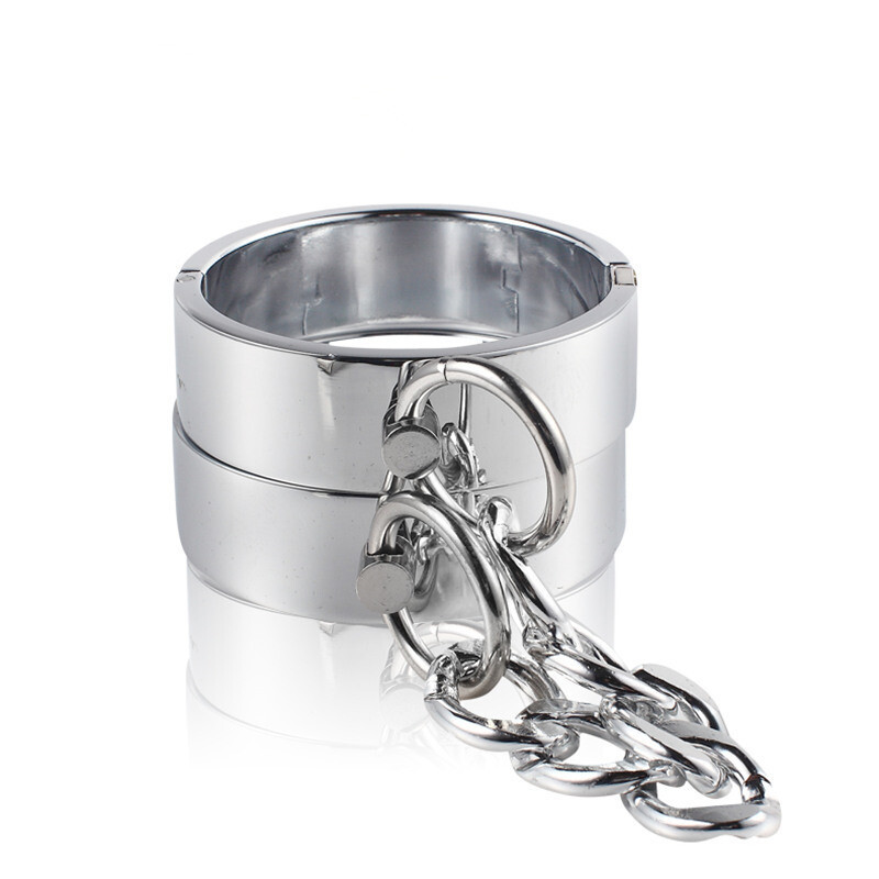 (image for) Shackles Dungeon Irons Ovoid Olivary Oval Shaped