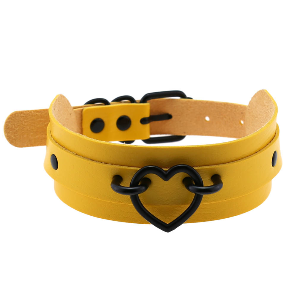 (image for) Black Heart Punk Collar