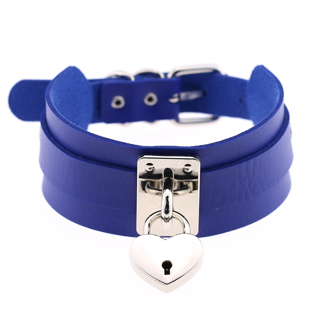 (image for) Silver Heart Lock Neck Necklace