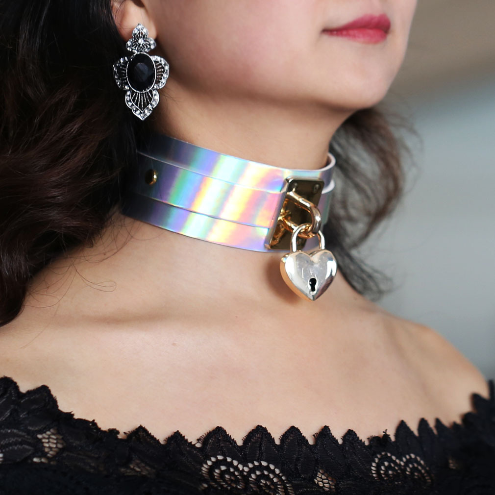 (image for) Laser Silver Heart Lock Neck Necklace