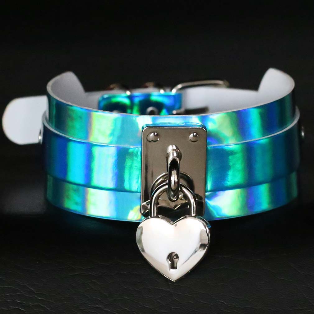 (image for) Laser Silver Heart Lock Neck Necklace