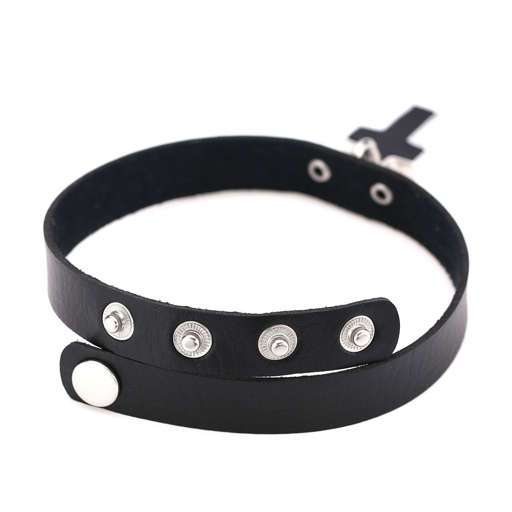 (image for) Cross Pendant Collar