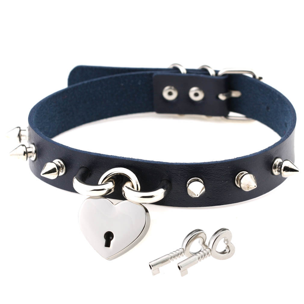 (image for) Studded Heart Lock Pendant Collar