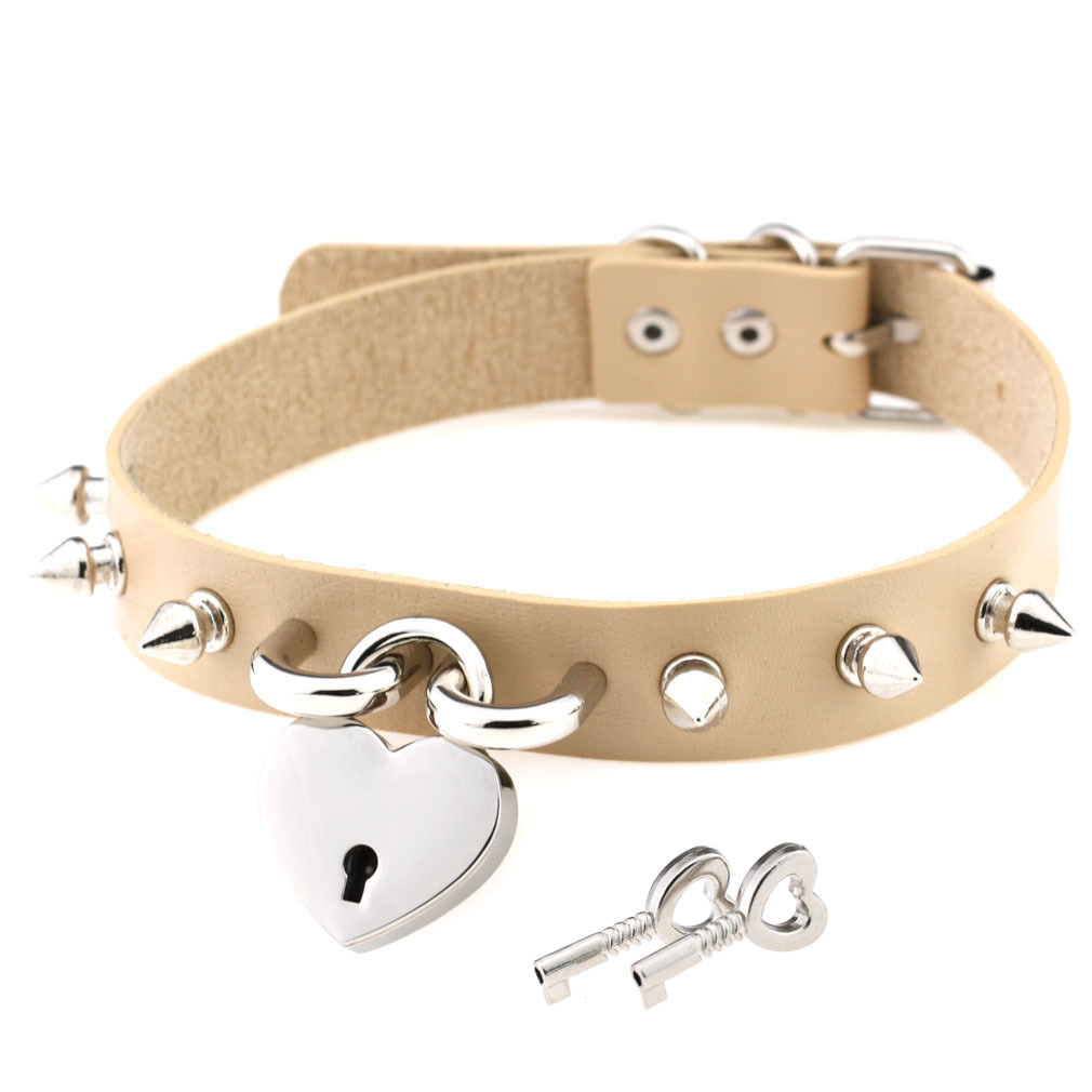 (image for) Studded Heart Lock Pendant Collar