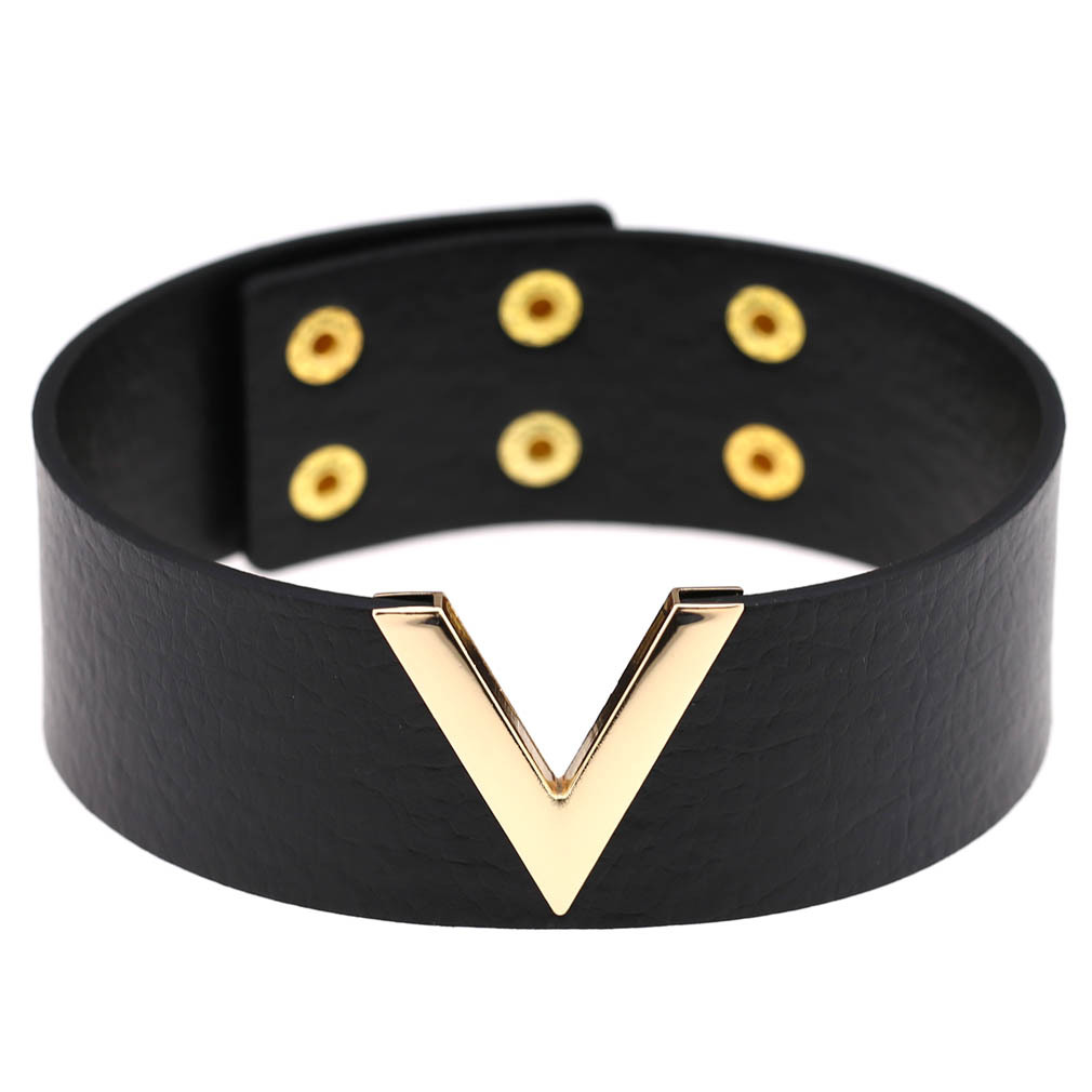 (image for) V-shaped Collar