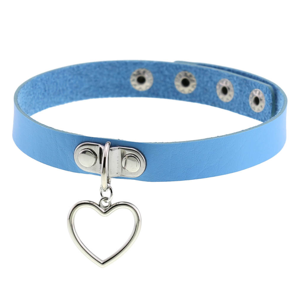 (image for) Cutout Heart Pendant Choker
