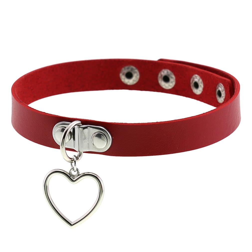 (image for) Cutout Heart Pendant Choker