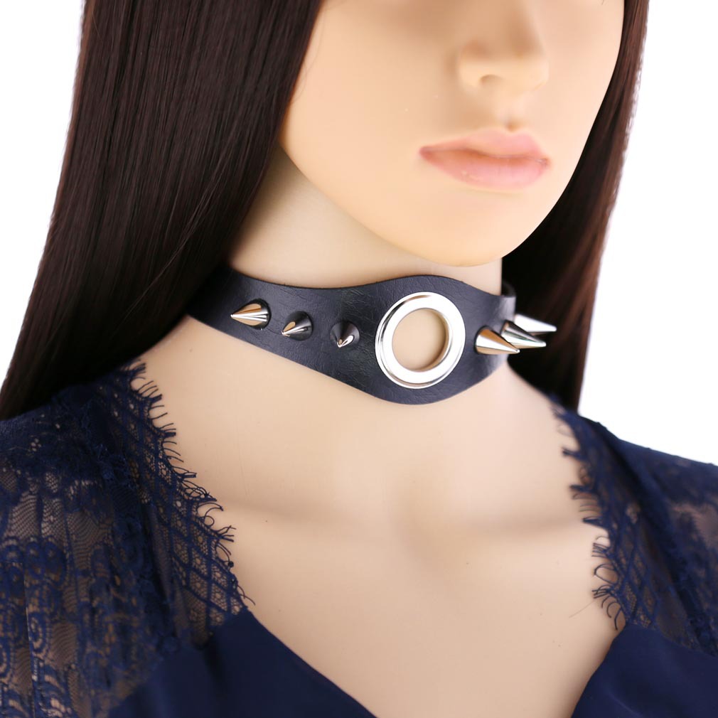 (image for) Metal Ring Spikes Collar