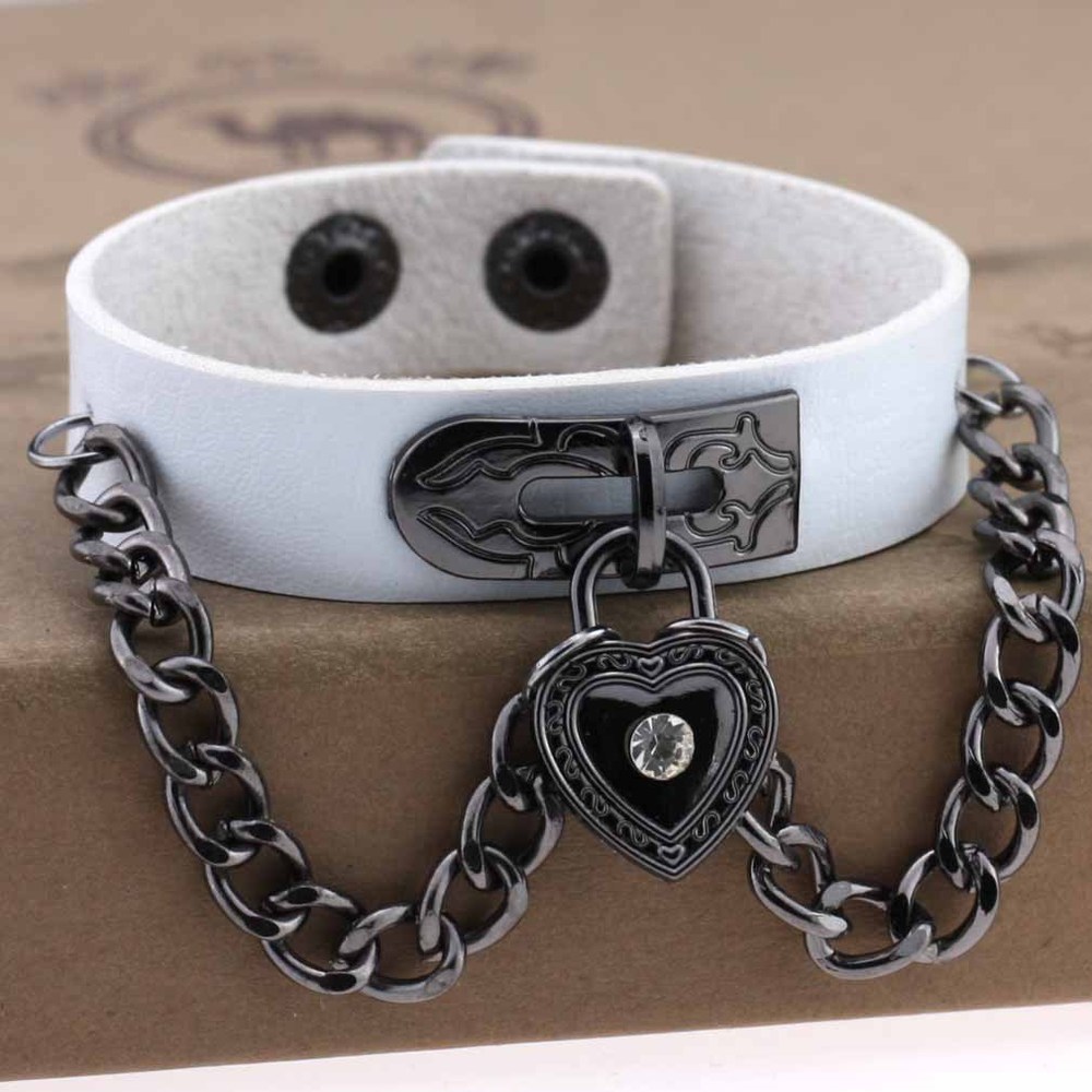 (image for) Heart-shaped Lock Bracelet