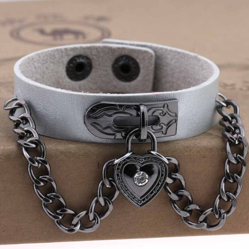 (image for) Heart-shaped Lock Bracelet