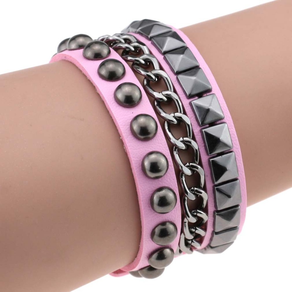 (image for) Square Stud Bracelet