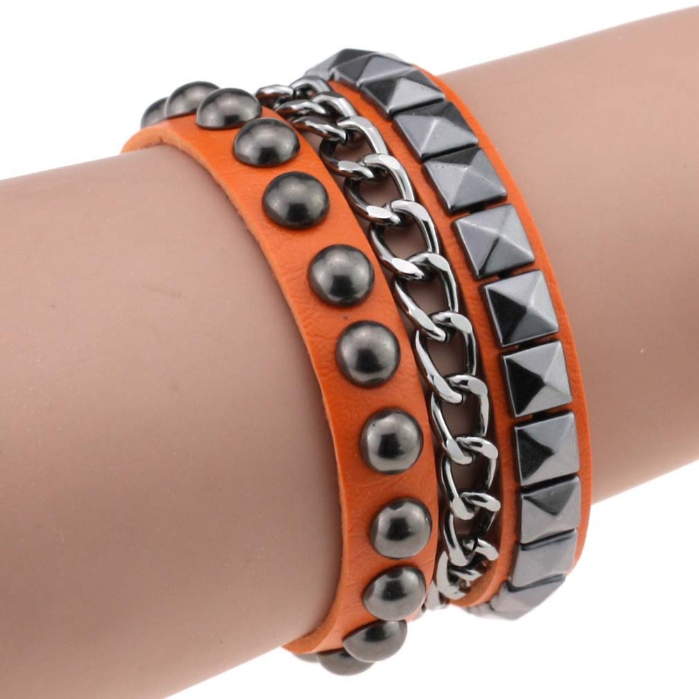 (image for) Square Stud Bracelet
