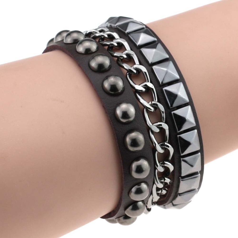 (image for) Square Stud Bracelet