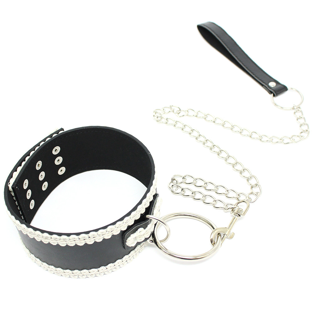 (image for) Lace Neck Collar With Steel Chain