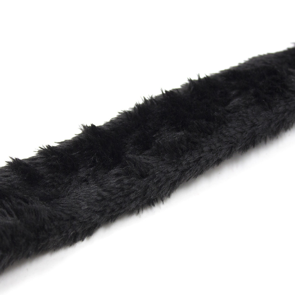 (image for) Fur Lined Bondage Slave Collar