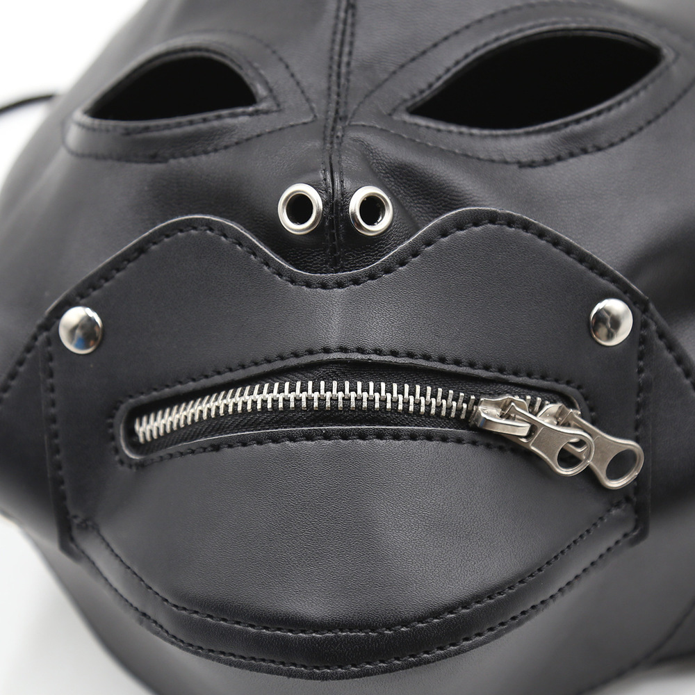 (image for) Zipper Mouth Bondage Hood