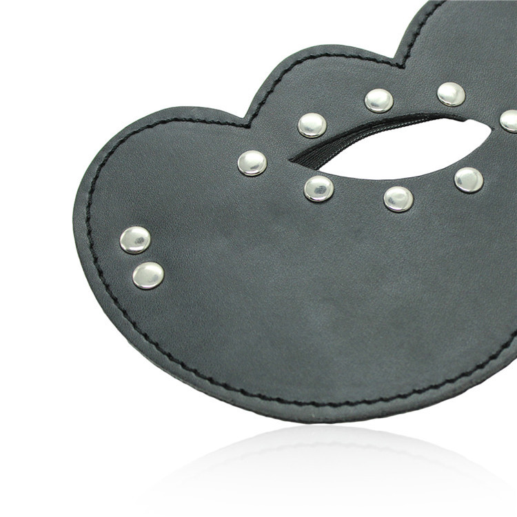 (image for) Black Bandit Mask with elastic webbing
