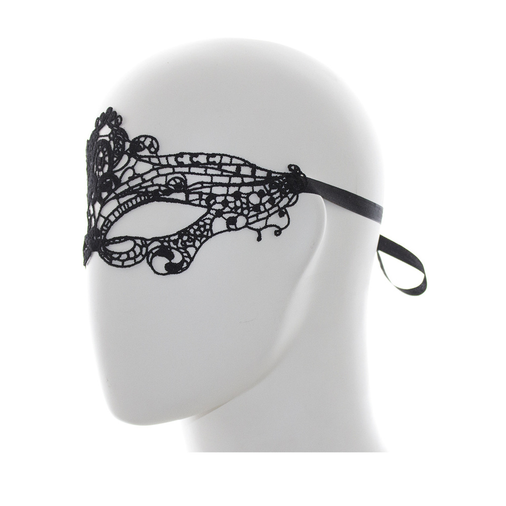 (image for) Romantic Black Lace Mask
