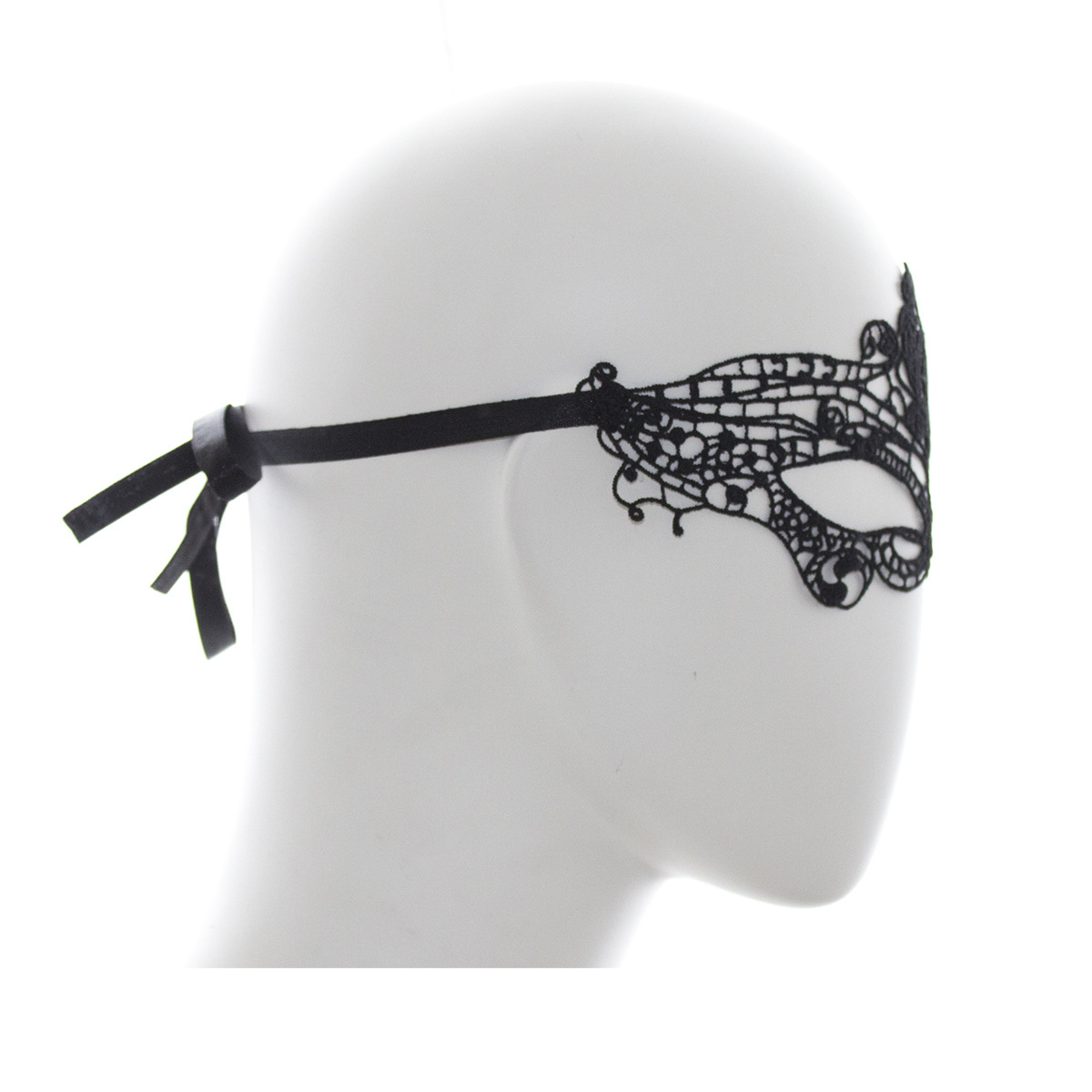 (image for) Romantic Black Lace Mask