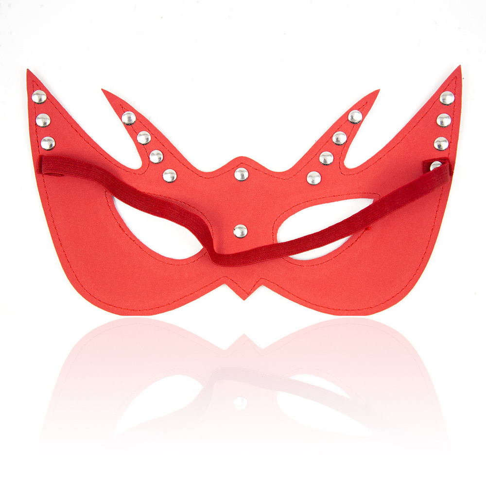 (image for) Stud Eye Mask
