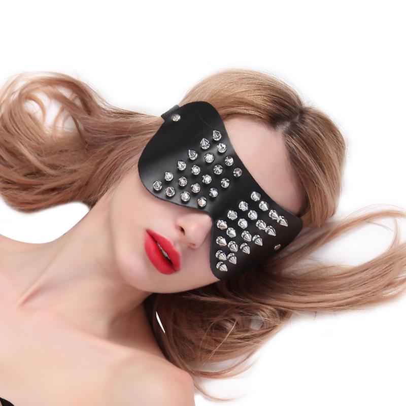 Rivet Blindfold