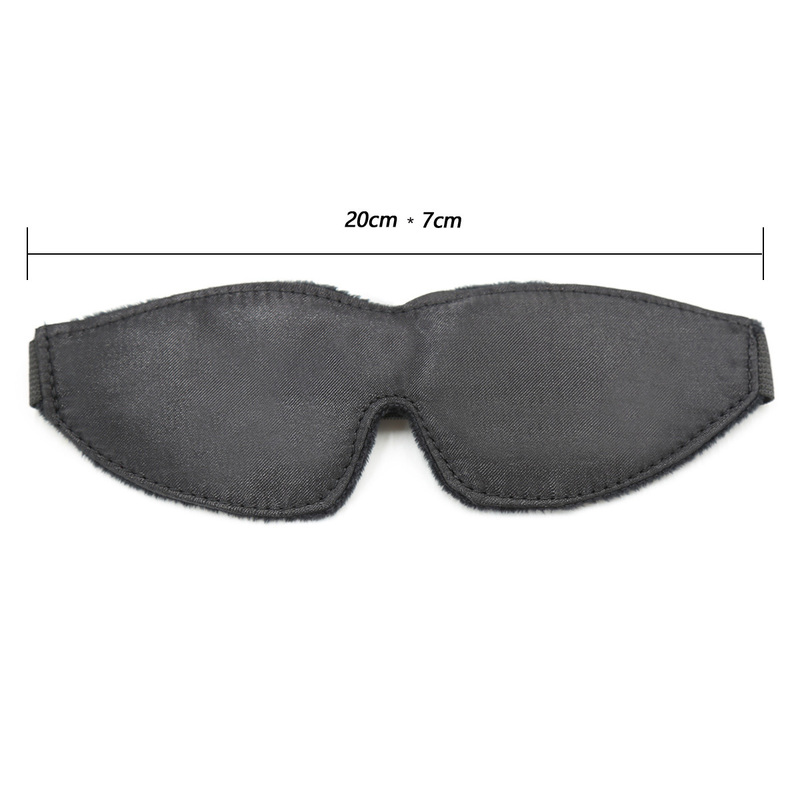 (image for) Velvet Bondage Blindfold
