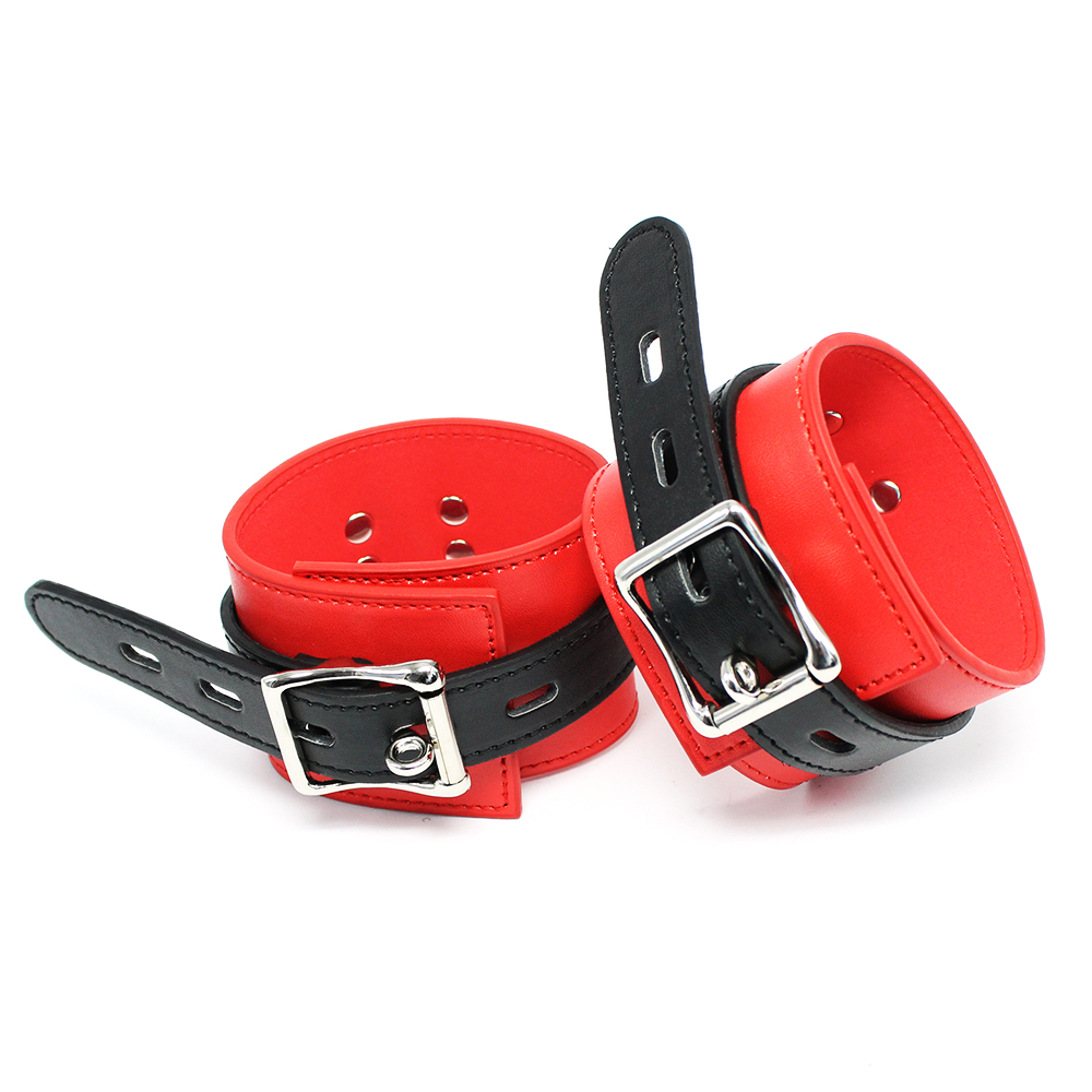 (image for) Deluxe Red/Black Locking Cuffs