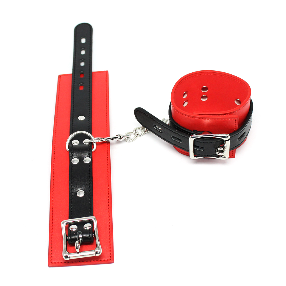 (image for) Deluxe Red/Black Locking Cuffs