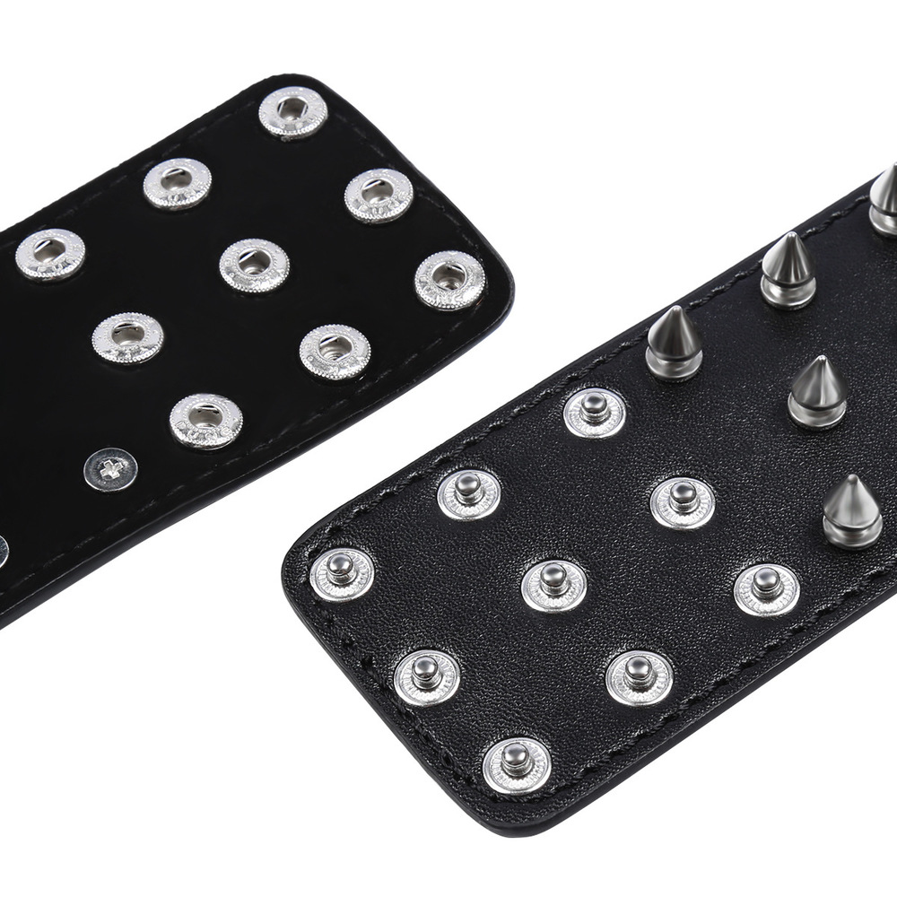 (image for) Snap Wrist and Ankle Cuffs With Nails