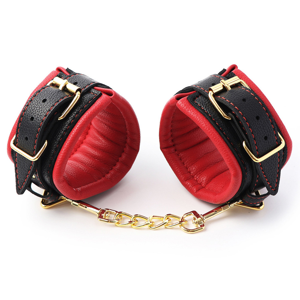 Golden Chain Sponge Thicken Cuffs