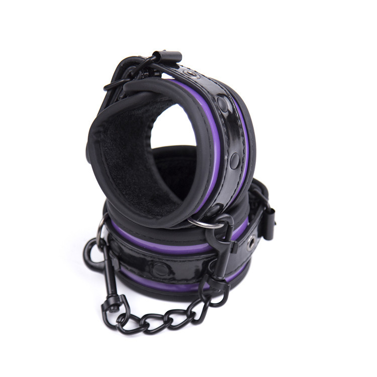 (image for) Wrapping Faux Leather Cuffs