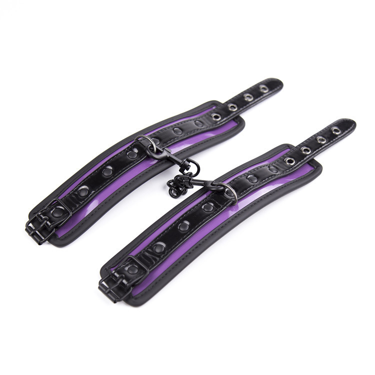 (image for) Wrapping Faux Leather Cuffs