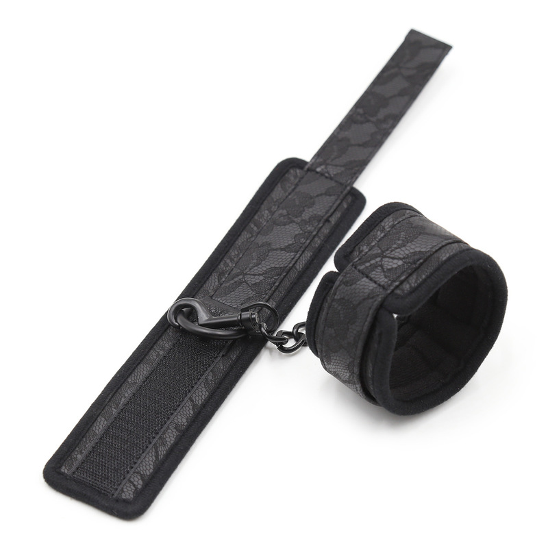 (image for) Lace Pattern Wrist & Ankle Cuffs