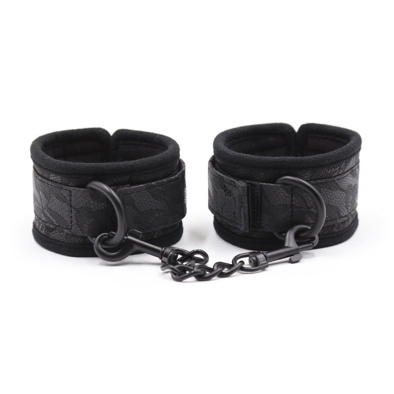 (image for) Lace Pattern Wrist & Ankle Cuffs