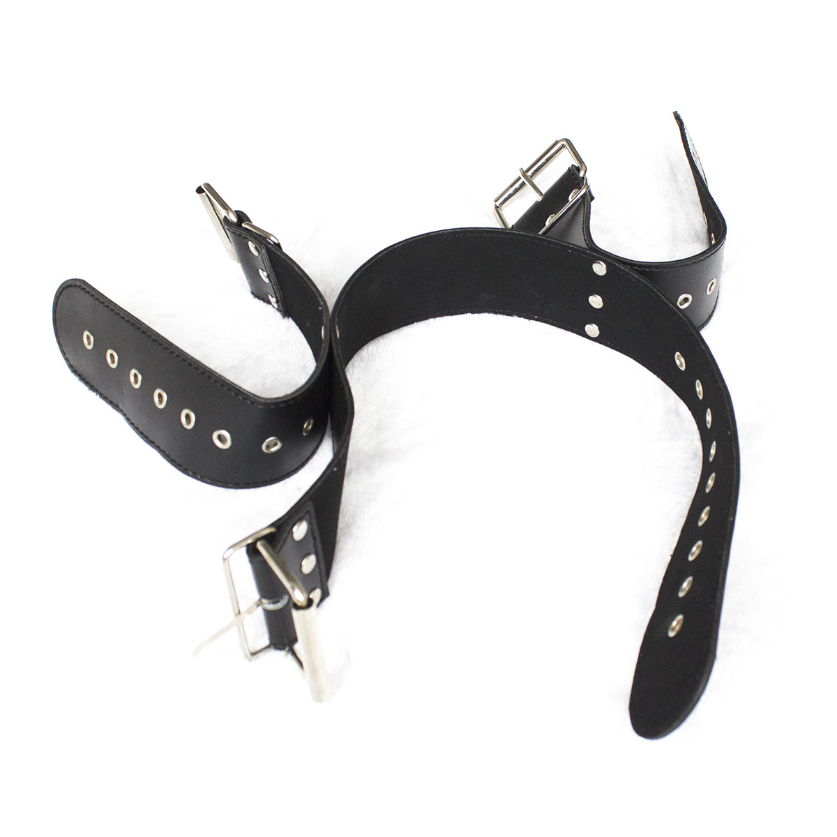 (image for) Wrist to Neck Locking Restraint