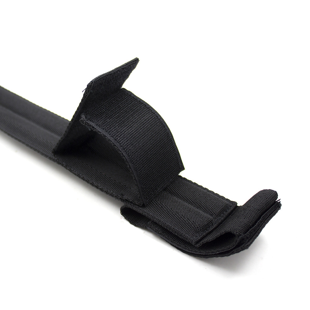 (image for) Bondage Bar with Cuffs