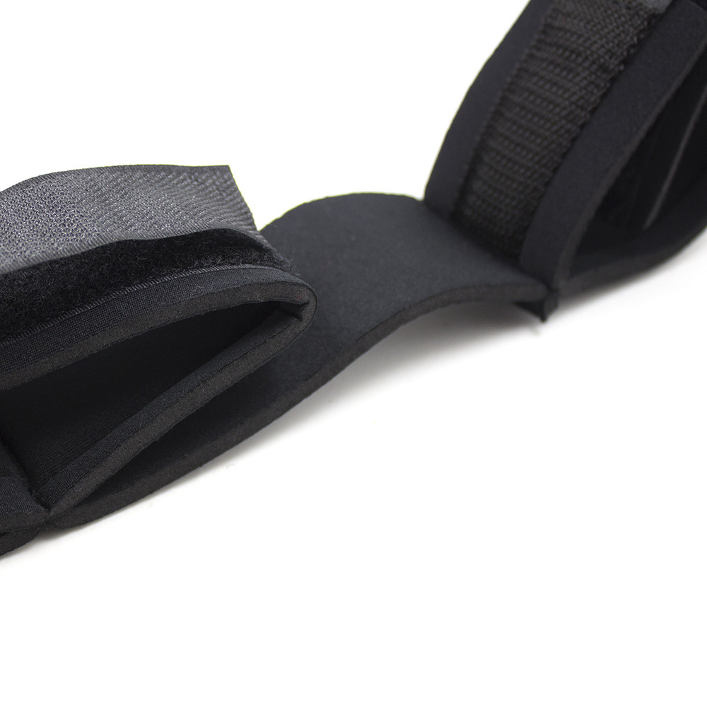 (image for) Easy Access Neoprene Restraint System