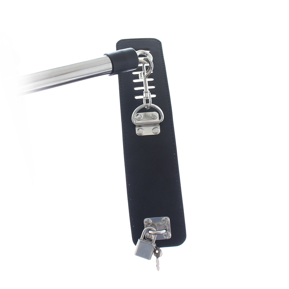 (image for) Spread-Em Spreader Bar & Cuff Set